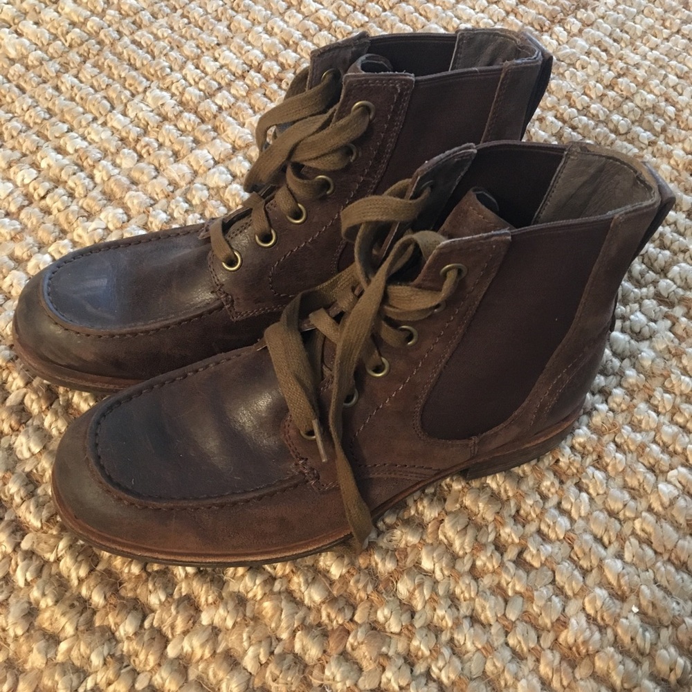 UGG Jarrett Men’s Brown Leather Boots